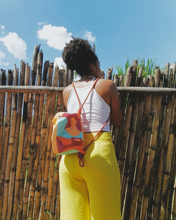 Bolsa Zaika Brasil Artesanal Transversal Ajustável - Imagem 4