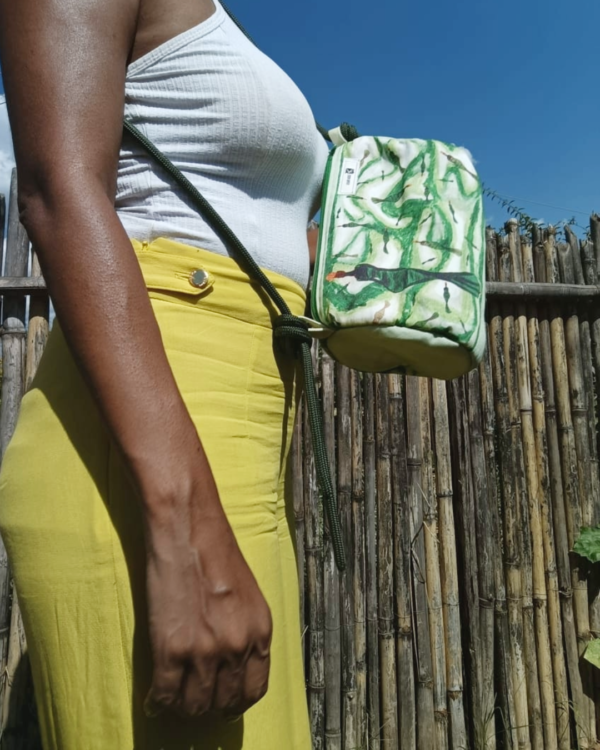 Bolsa Zaika Brasil Artesanal Transversal Ajustável